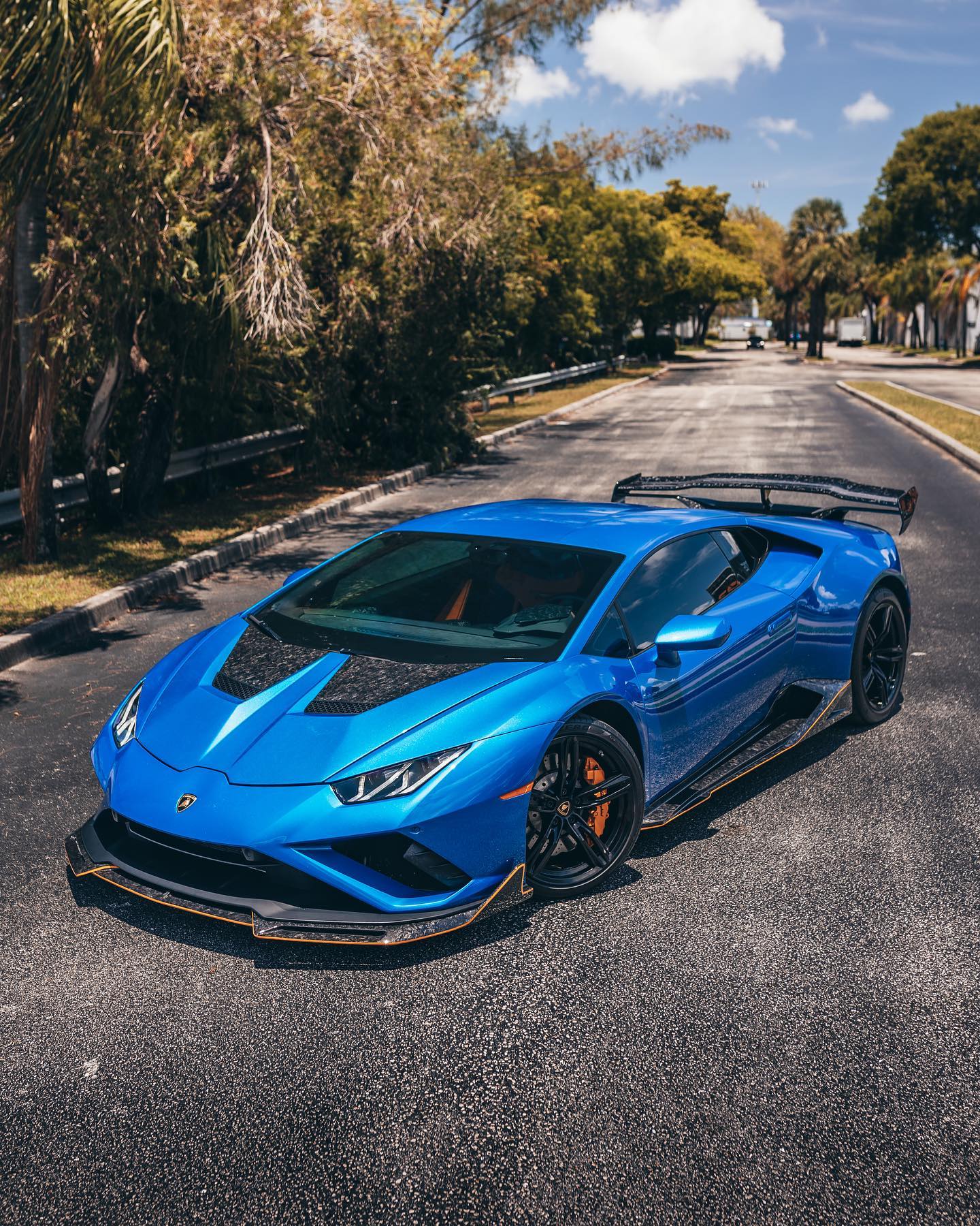 兰博小牛huracan evo rwd外形改装+xpel隐形车衣