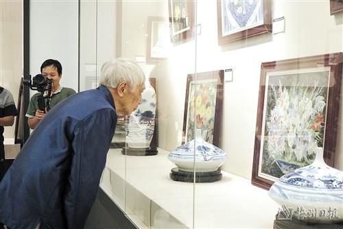 郭惠明陶瓷画作品展持续至31日
