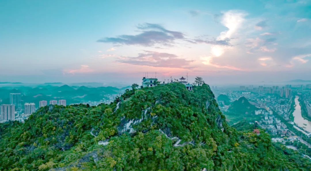 广西灵山县大芦古村与六峰山风景名胜区获国际摄影协会