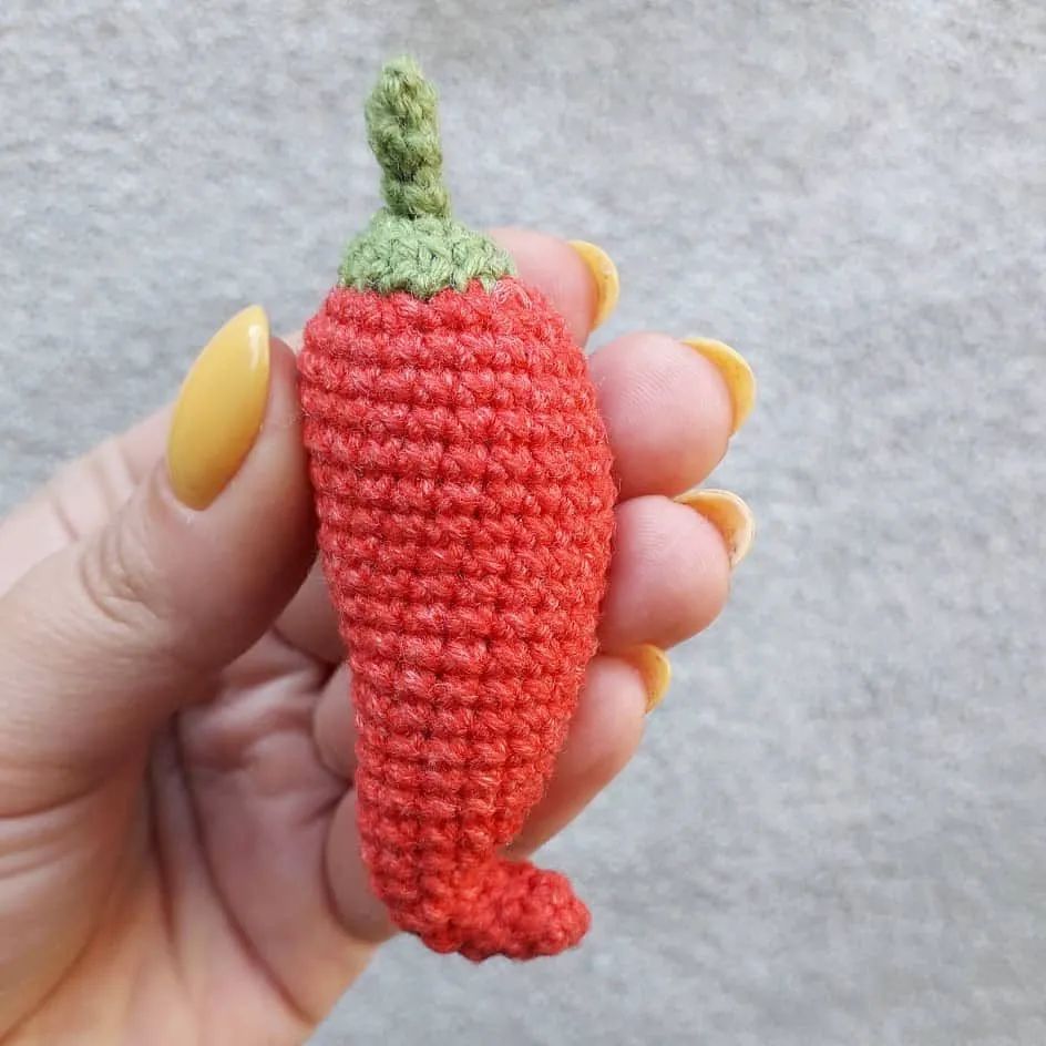 钩针图解|听说门前挂一串小辣椒,日子也会红火起来哒