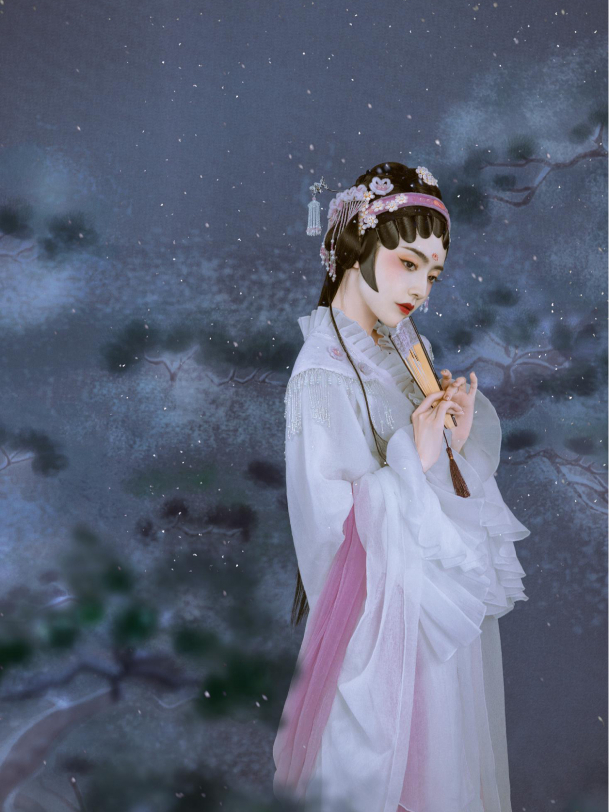 盘子女人坊客片|戏曲写真《银雪》欣赏