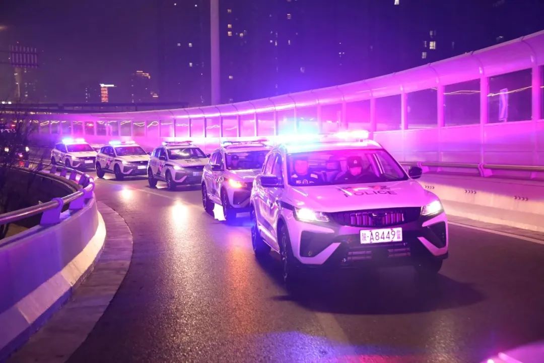 新春我在岗丨守护西安年六冬春行动齐发力西安公安为春节平安再加码