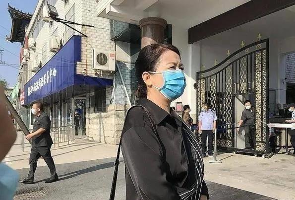 许敏姚师兵动手打架?奇迹质疑许敏不起诉字母,掌握太多许敏证据