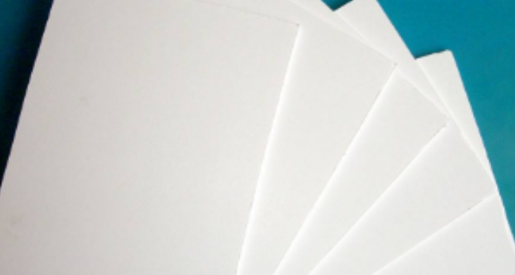 kt板和pvc板的区别