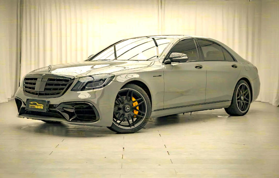 奔驰s350升级改装:展现尊贵与力量