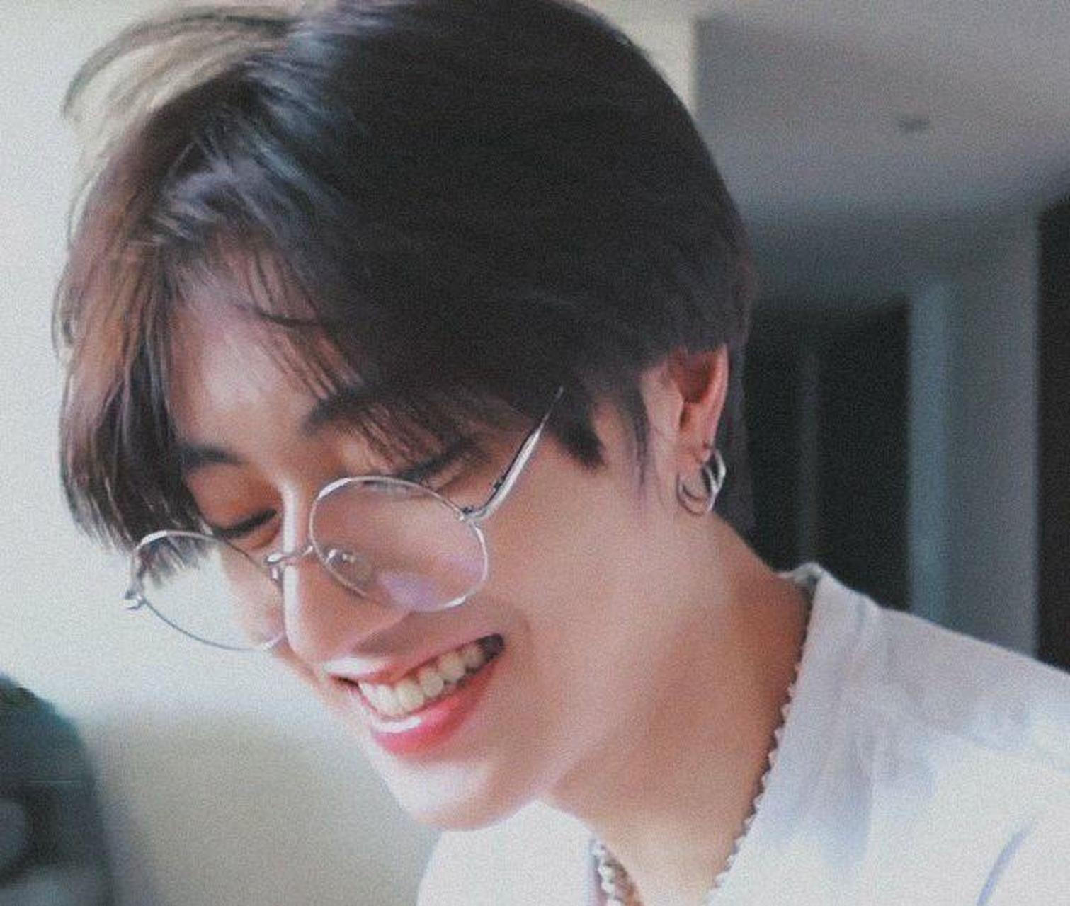 treasure官方门面haruto渡边温斗 脸蛋比例双绝天才可盐可甜勾魂低音