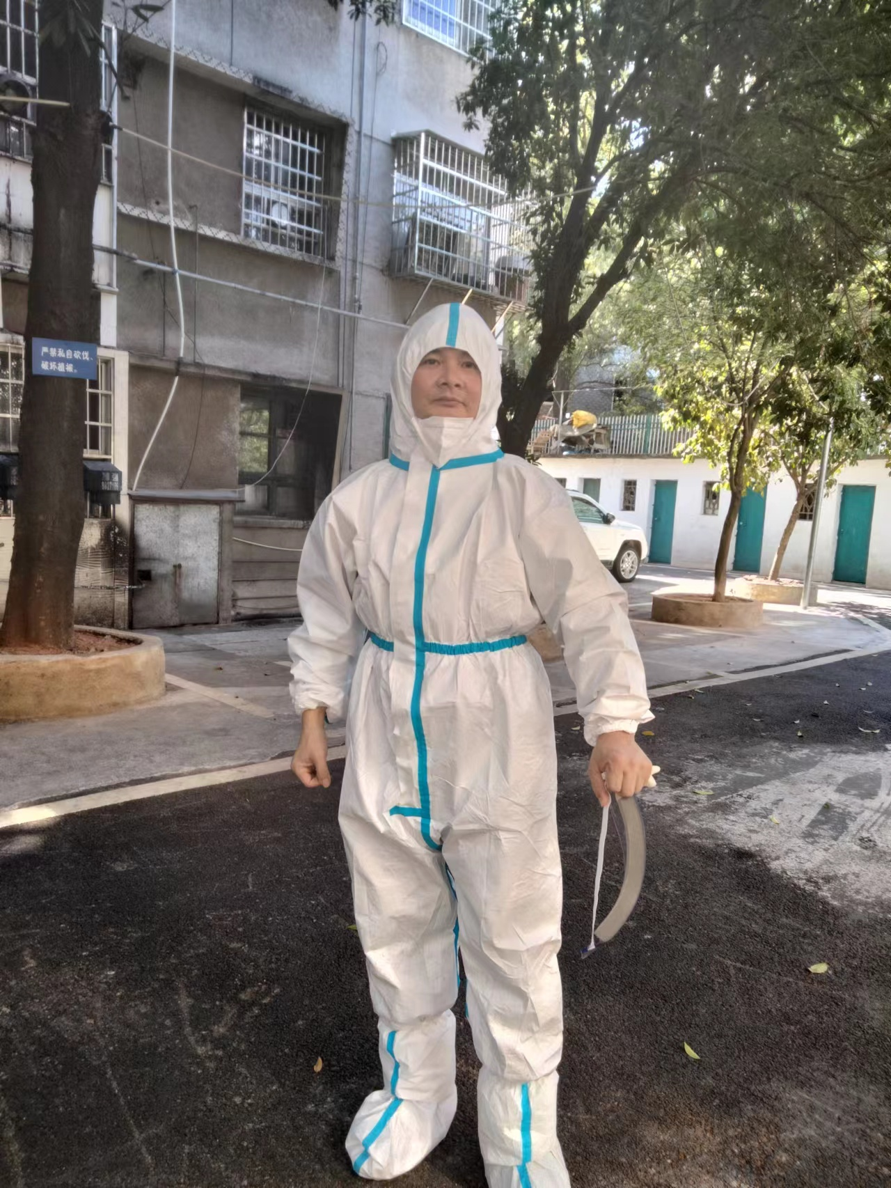 新冠无情,柳中有爱——永州柳子中学中学抗疫工作侧记