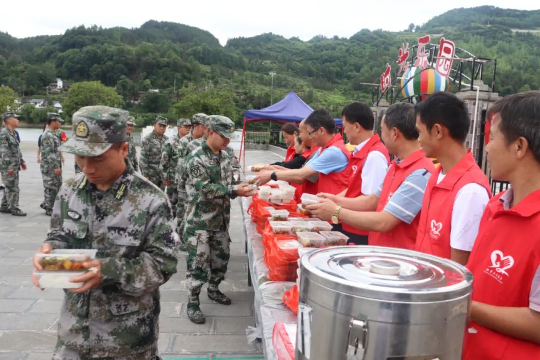 施秉:拥军支前谋打赢 书写双拥新篇章