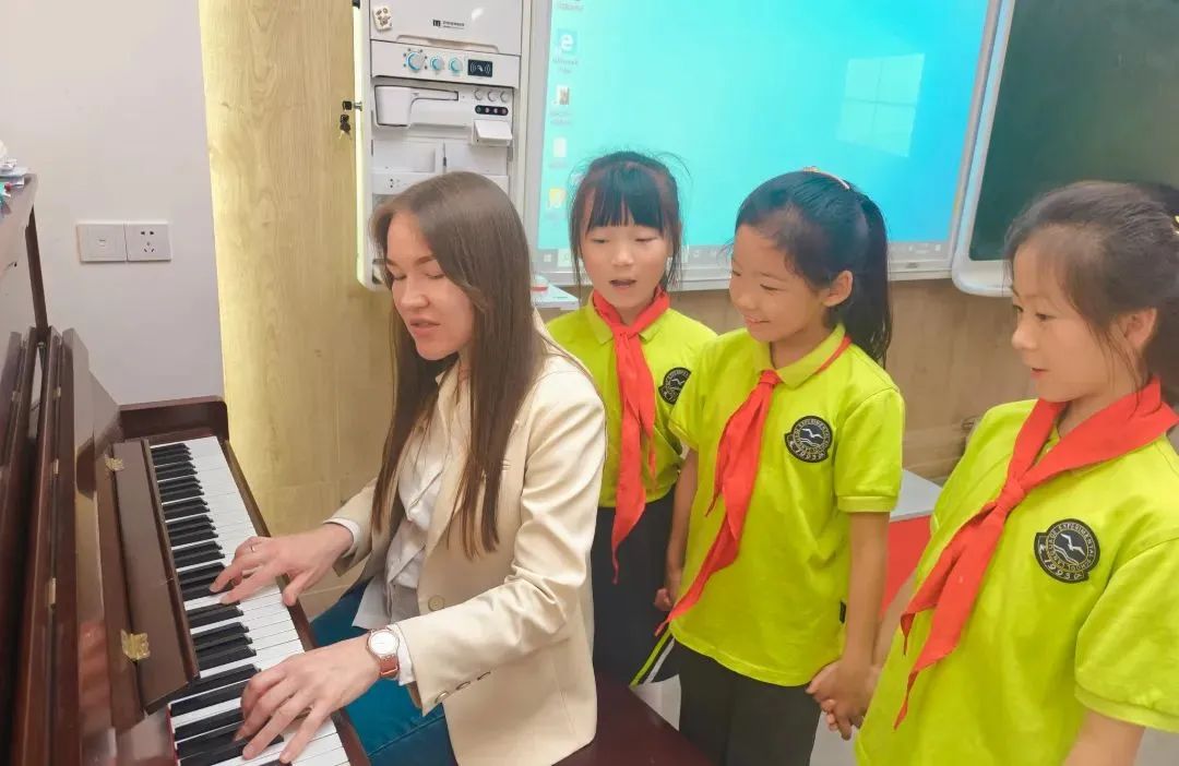 仅此一天!杭城一年级新生第二轮报名开启,西湖区这所小学还有名额