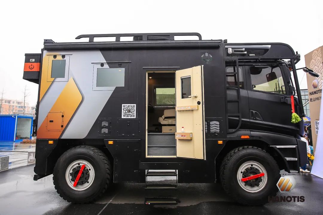 国产特斯拉model y涨价;国内首款军工级越野房车乾山h6700上市;帕加尼