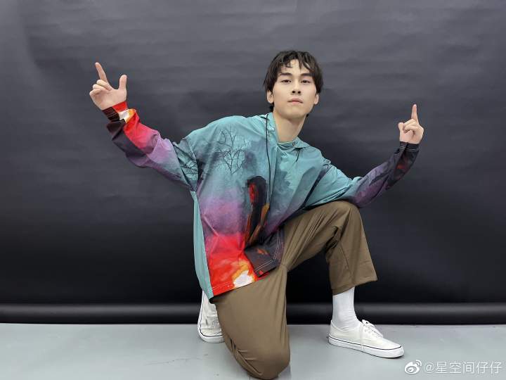 仔仔:在《这!就是街舞》的舞台上我哭过两次