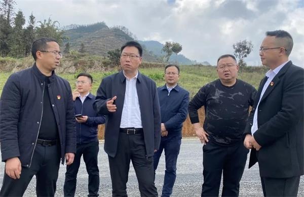 宋文辉到部分乡镇开展综合调研