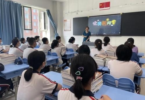 烟台开发区王懿荣高级中学投用 首迎700名新生入学