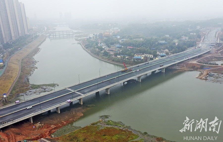 长沙香堤北路捞刀河大桥基本完工