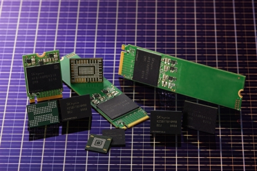 AI催生HDD替代潮！NAND厂商加速抢滩大容量SSD