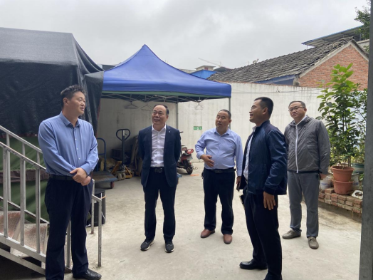 市应急管理局局长胡天立带队督导颍州区合用场所安全防范工作