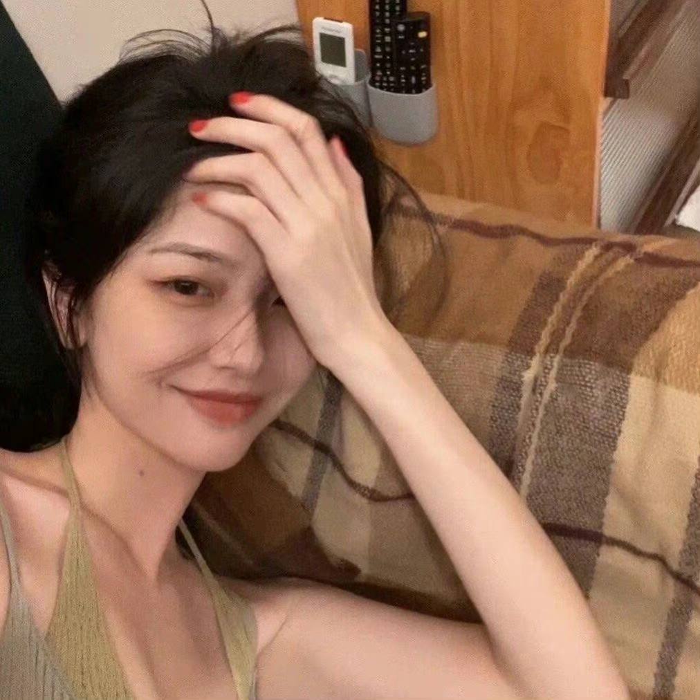 微笑浅笑,女人最迷人的表情