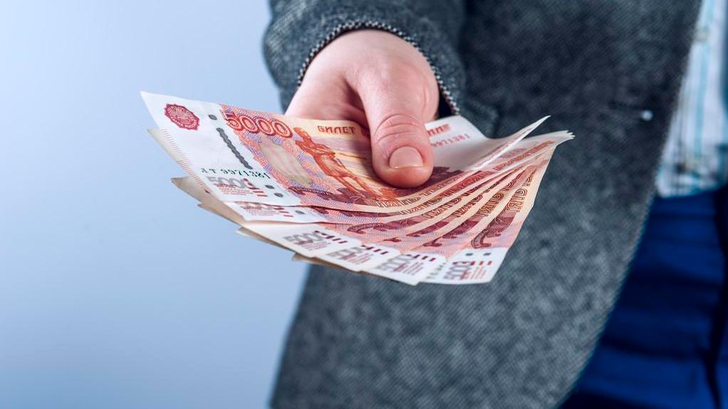 纪实:黑老大邹显卫,监狱做"土皇帝"女狱警当情人,自食恶果!