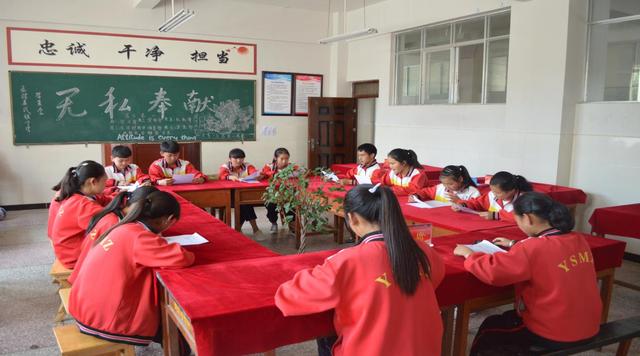 永胜县民族中学:打造和谐校园 培养民族人才