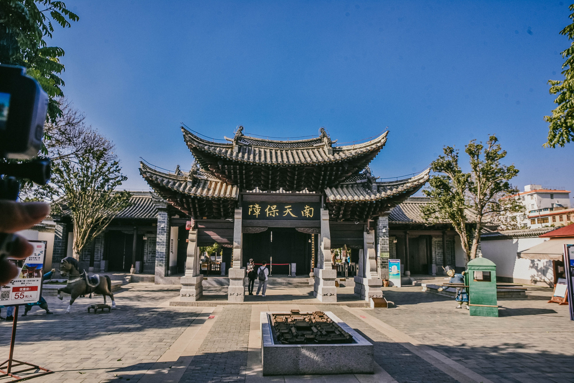 中国南方最大的孔庙,就坐落在云南这个不知名的县城里