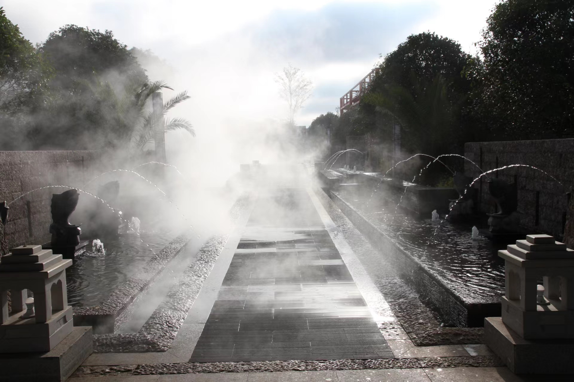 滇东之盛水湾温泉赋