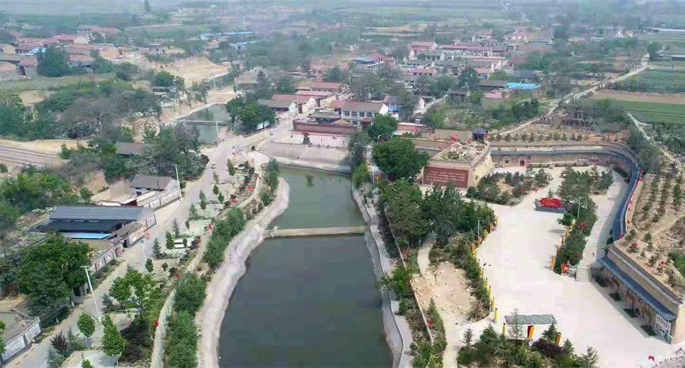 曲沃县石桥堡村:吃上旅游饭 生活比蜜甜