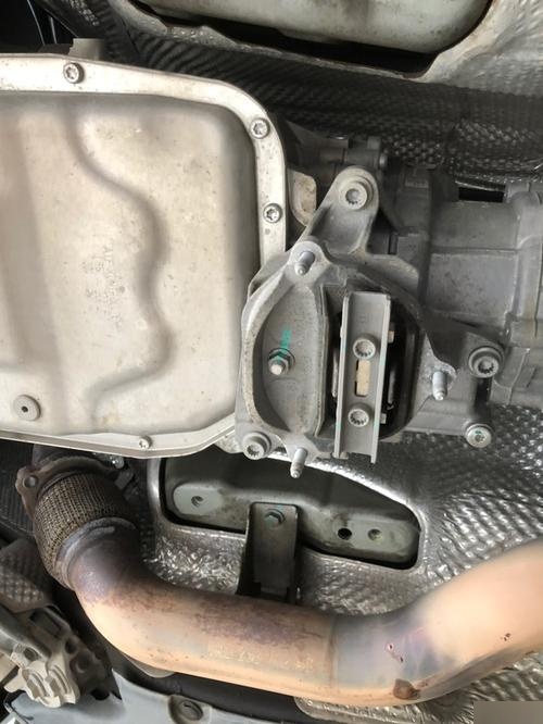 奥迪q5变速箱油加了5升