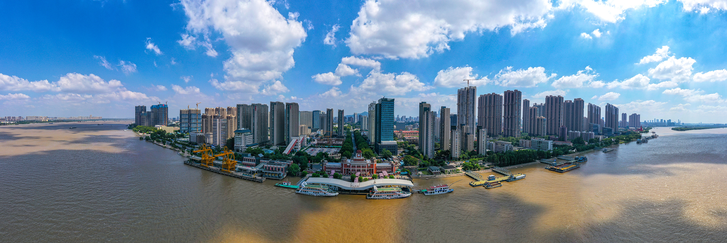 走江,沿江城市一种新的citywalk