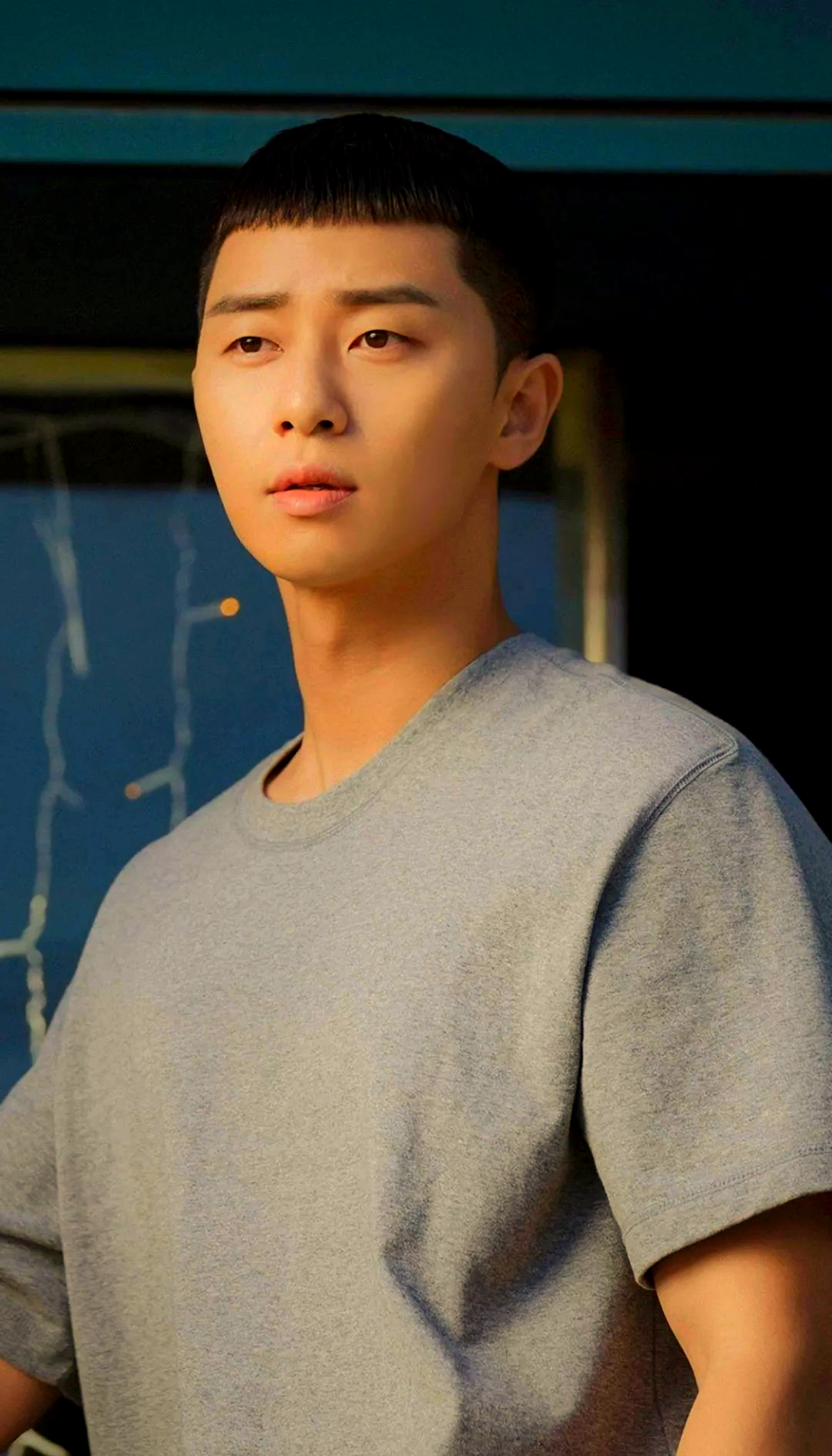 朴叙俊"栗子头"发型,男生们的新宠