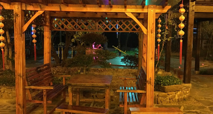 农家乐小老板章家原型