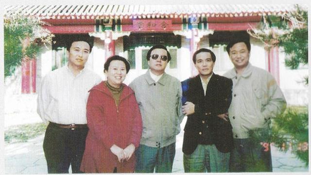 万里的第四子万晓武——万独艳的爸爸