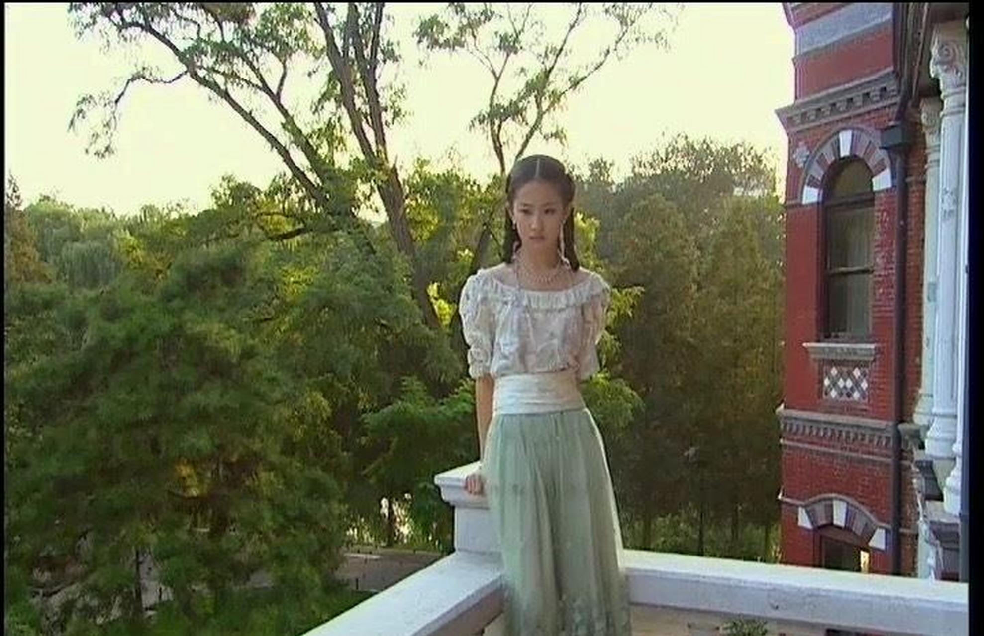 金粉世家 我当初看的时候好喜欢仙的洋装