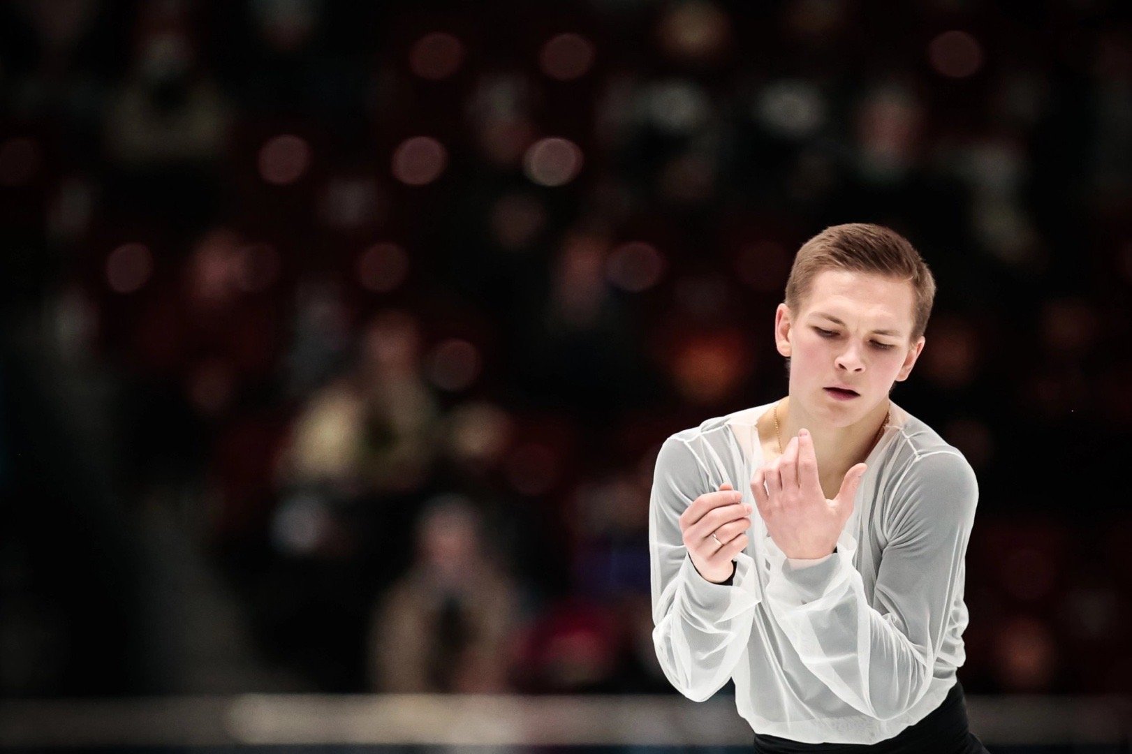 俄罗斯花滑男单选手科尔亚达出发前确诊新冠!梦碎北京冬奥!