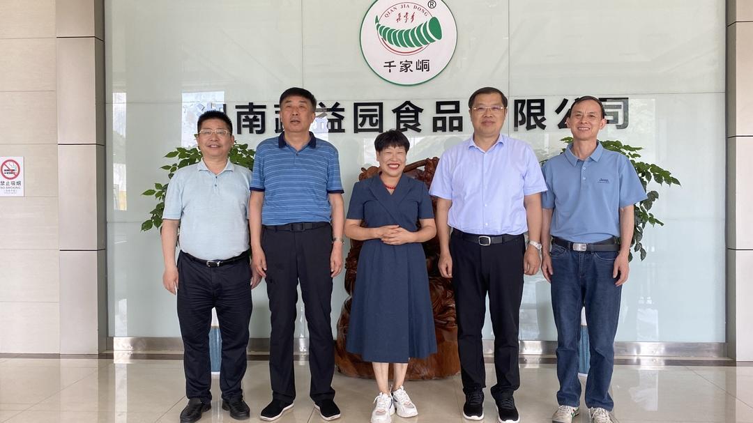 欧阳煌到江永开展走访调研