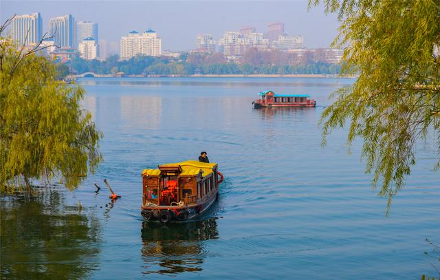 鹊华古桥 烟雨风韵
