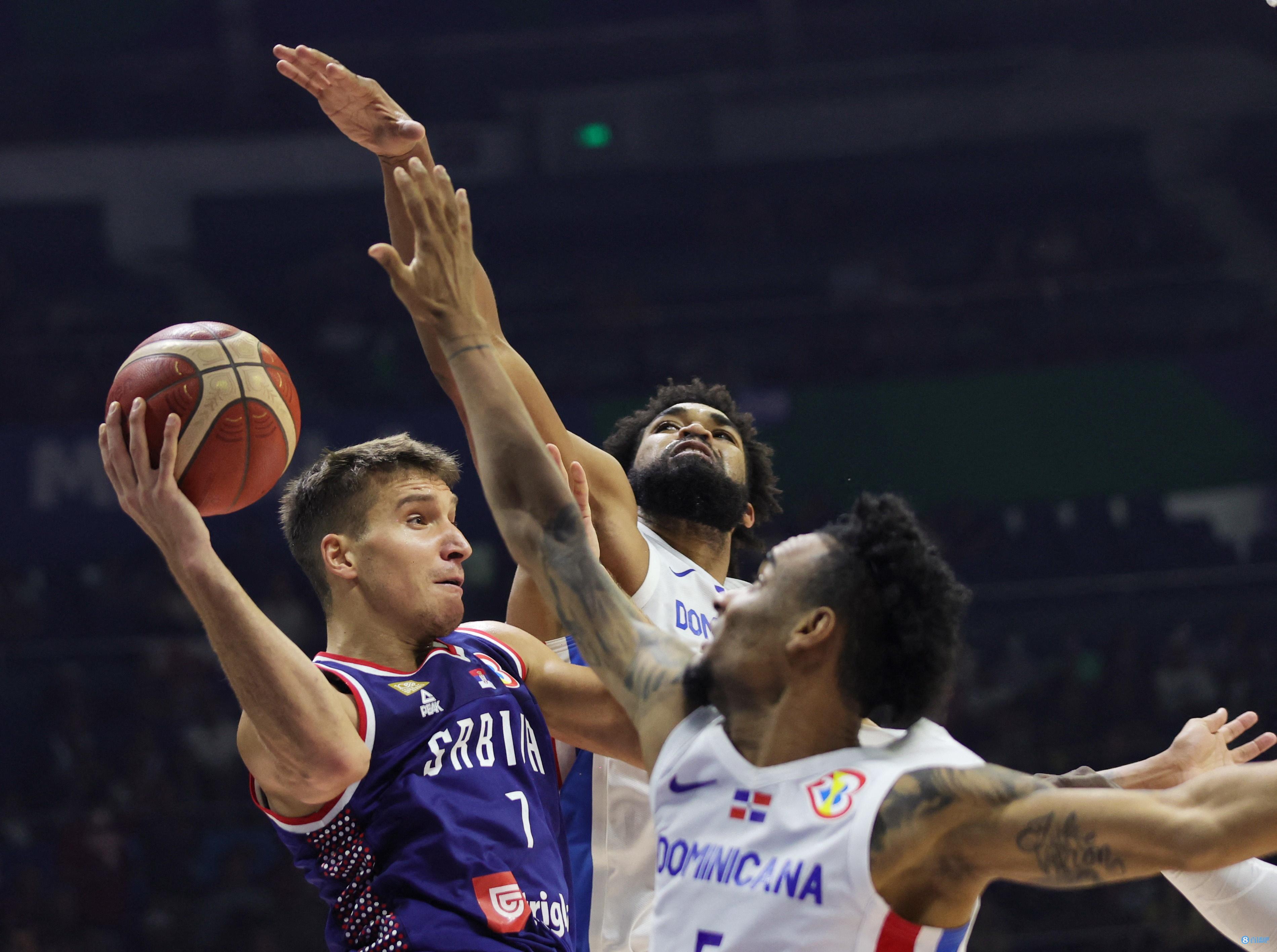 16强复赛-博格丹20 5 唐斯25 7 塞尔维亚大胜多米尼加