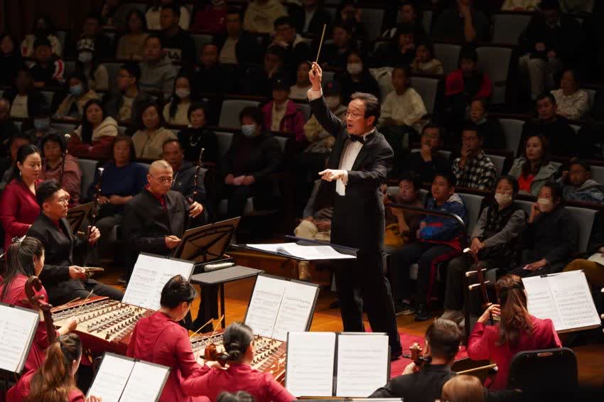 活力无限北京舞台步入芳菲四月天