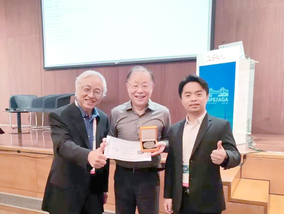 张可可教授荣膺沈括奖,"澳科一号"卫星项目取得重要进展