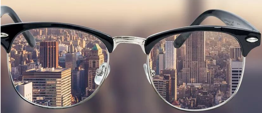 单光镜片是什么意思