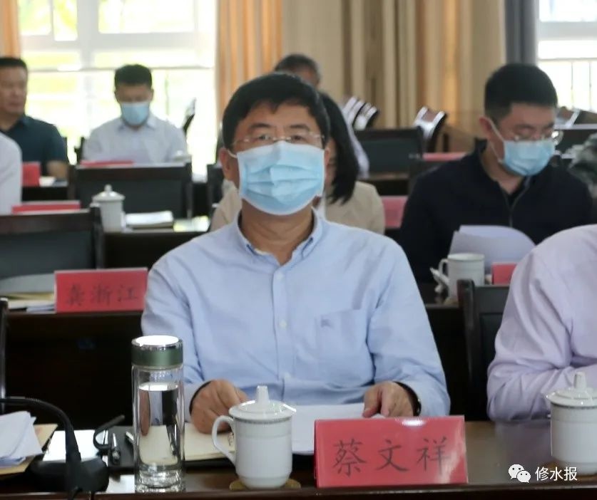 县四套班子联席会召开