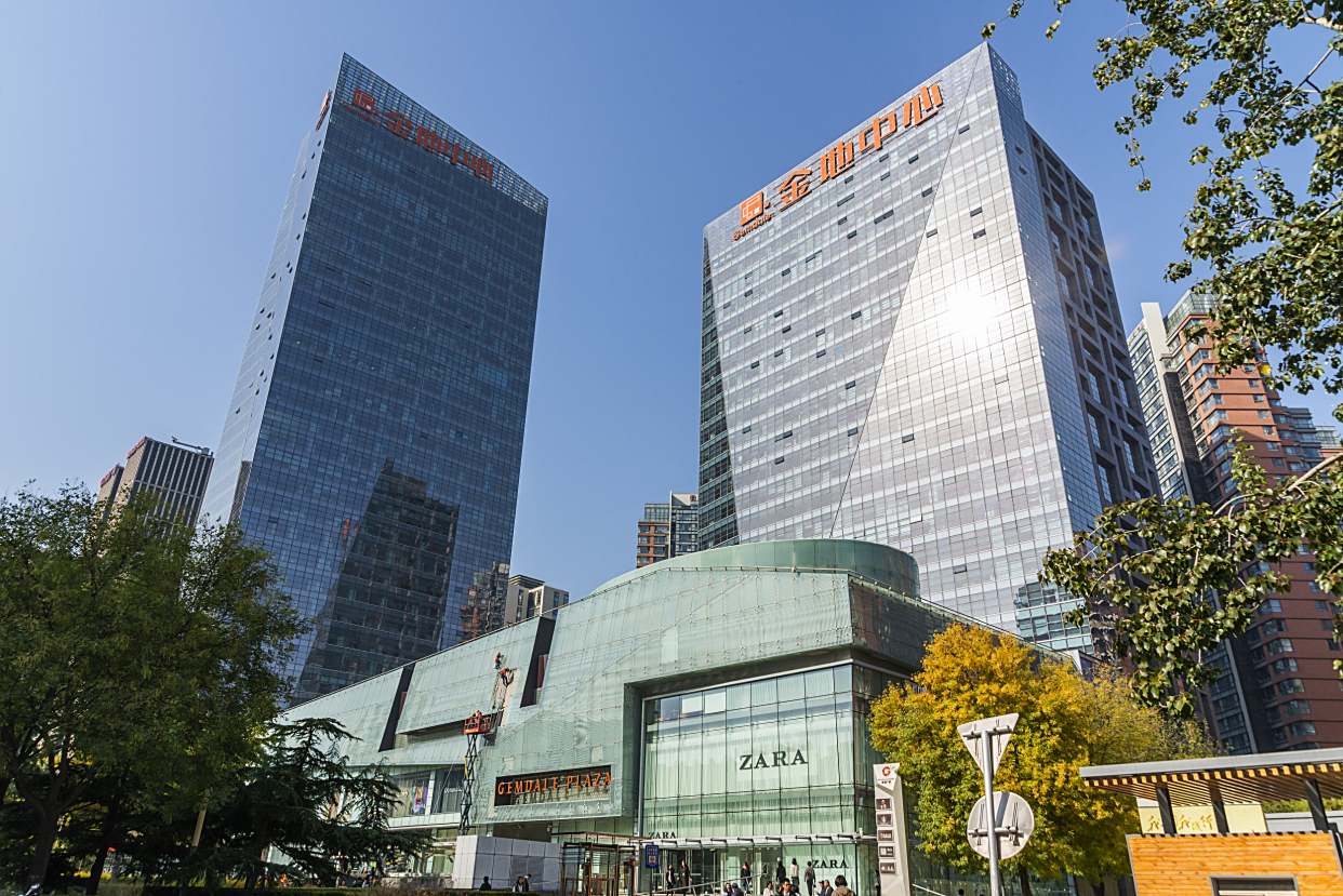 金地集团吓坏小股东