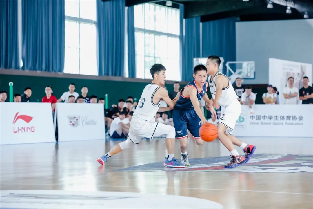 沈阳127中学篮球队图片
