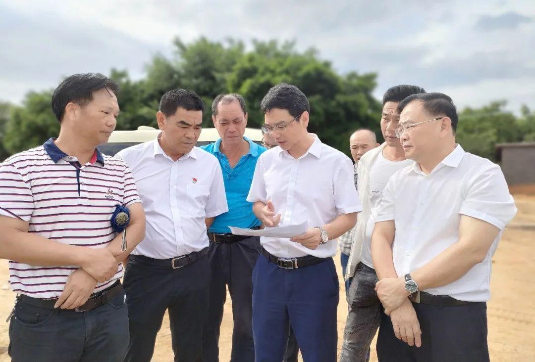 雷州市市长黄廉东现场督办中央生态环保督察组交办案件处理工作