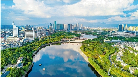 浙江承担高质量发展建设共同富裕示范区的重大使命