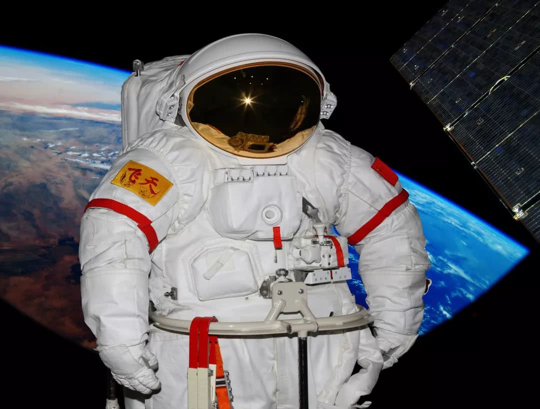 不懂就问:中国空间站航天员首次出舱,你知道其中有哪些黑科技吗