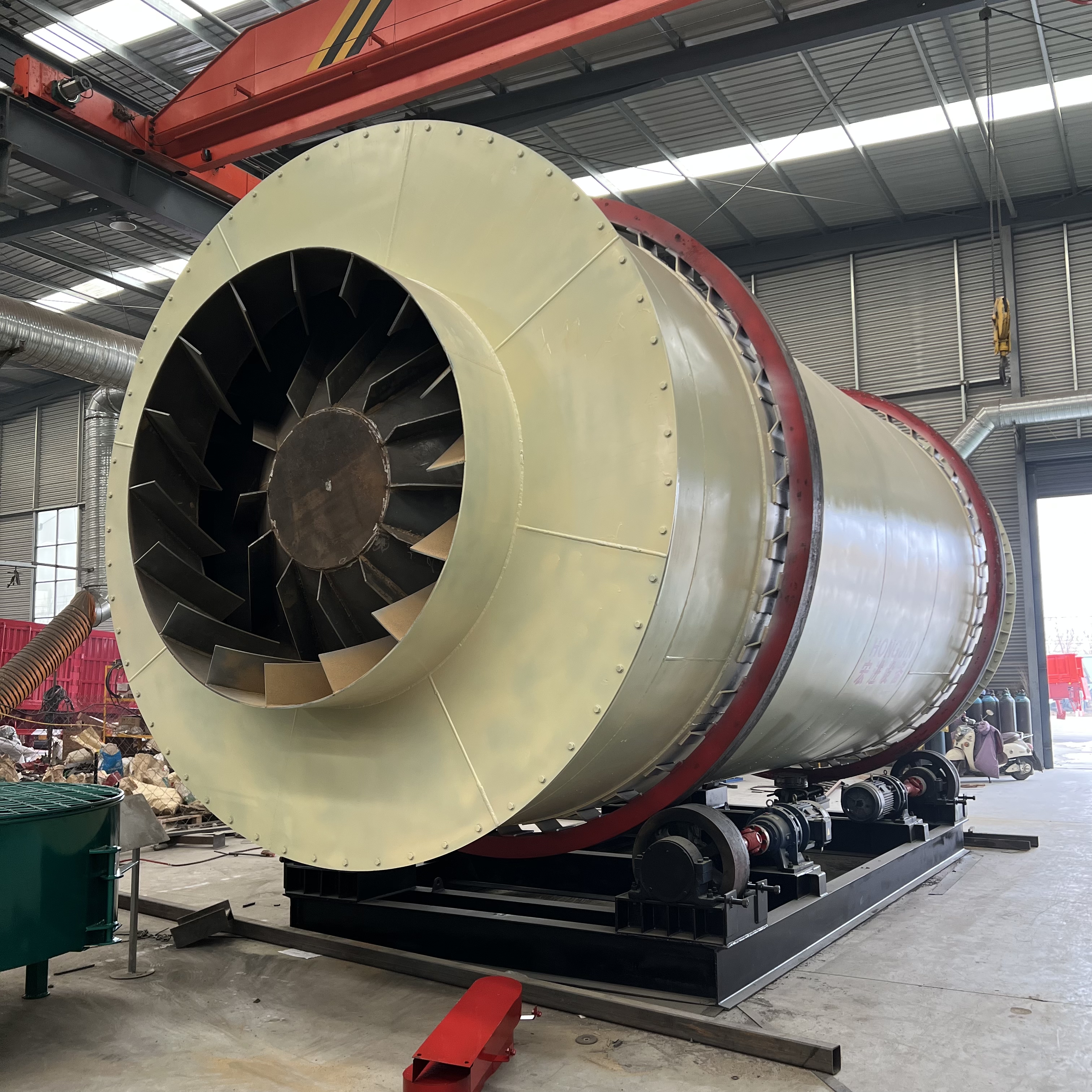 药材滚筒烘干机怎么用,药材滚筒烘干机操作简便吗