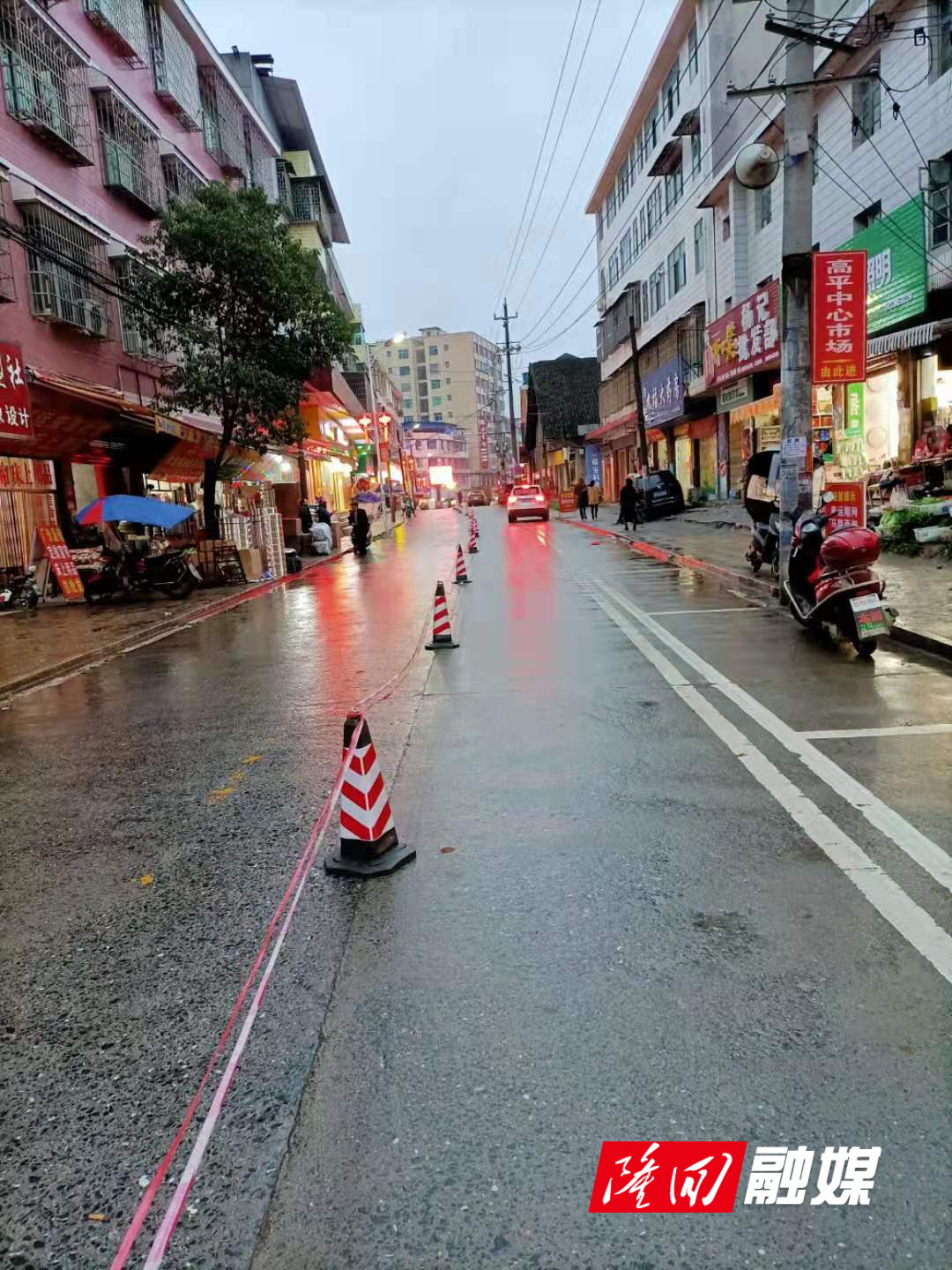 高平镇多措并举保畅通