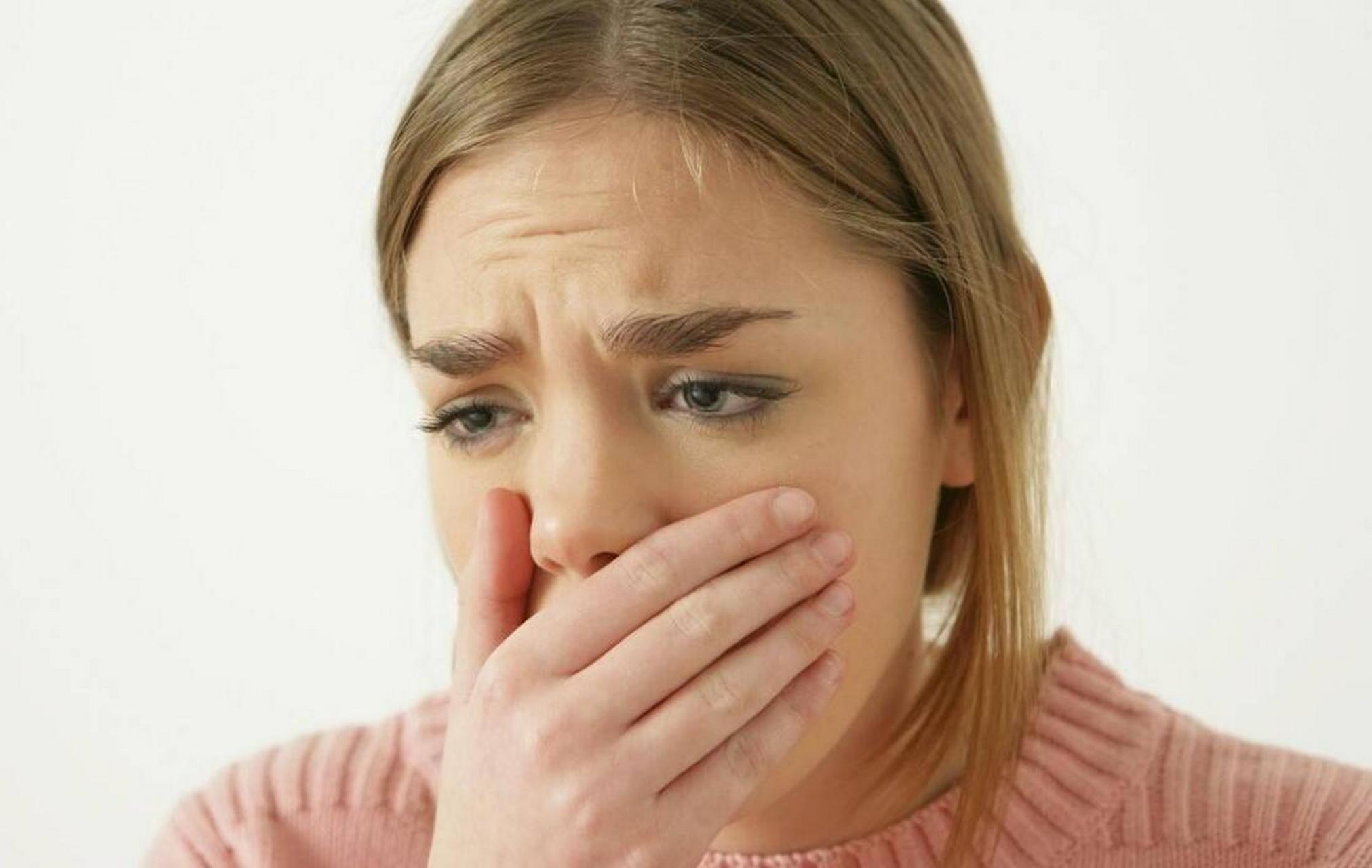 咳嗽有白痰或者黄痰,该如何用药 如果你长期咳嗽,还