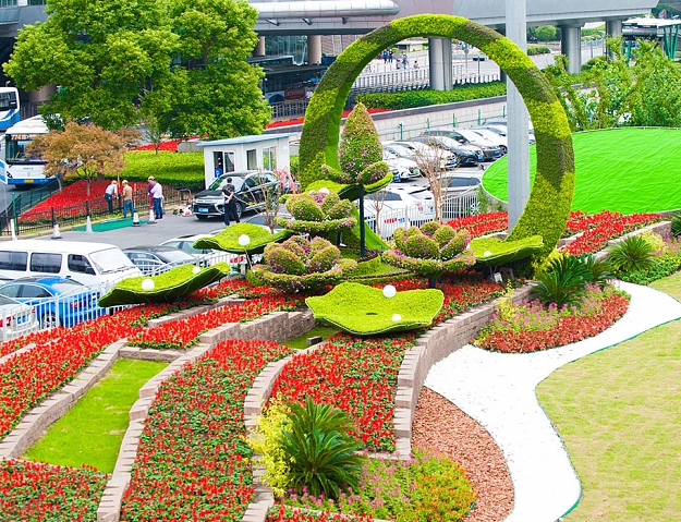 五色草造型:城市绿化工程的环保,经济和美观选择