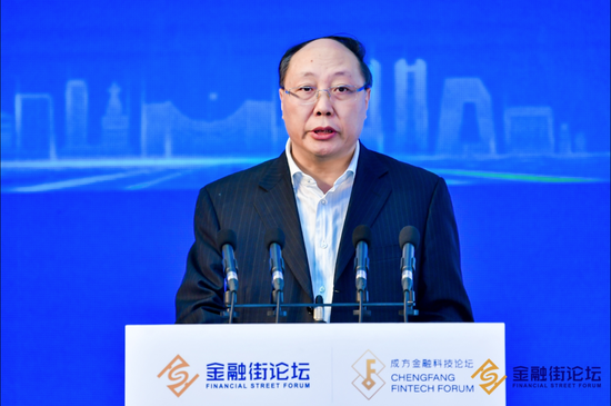 建行监事长王永庆:银行已具备推动数字化转型的基本条件